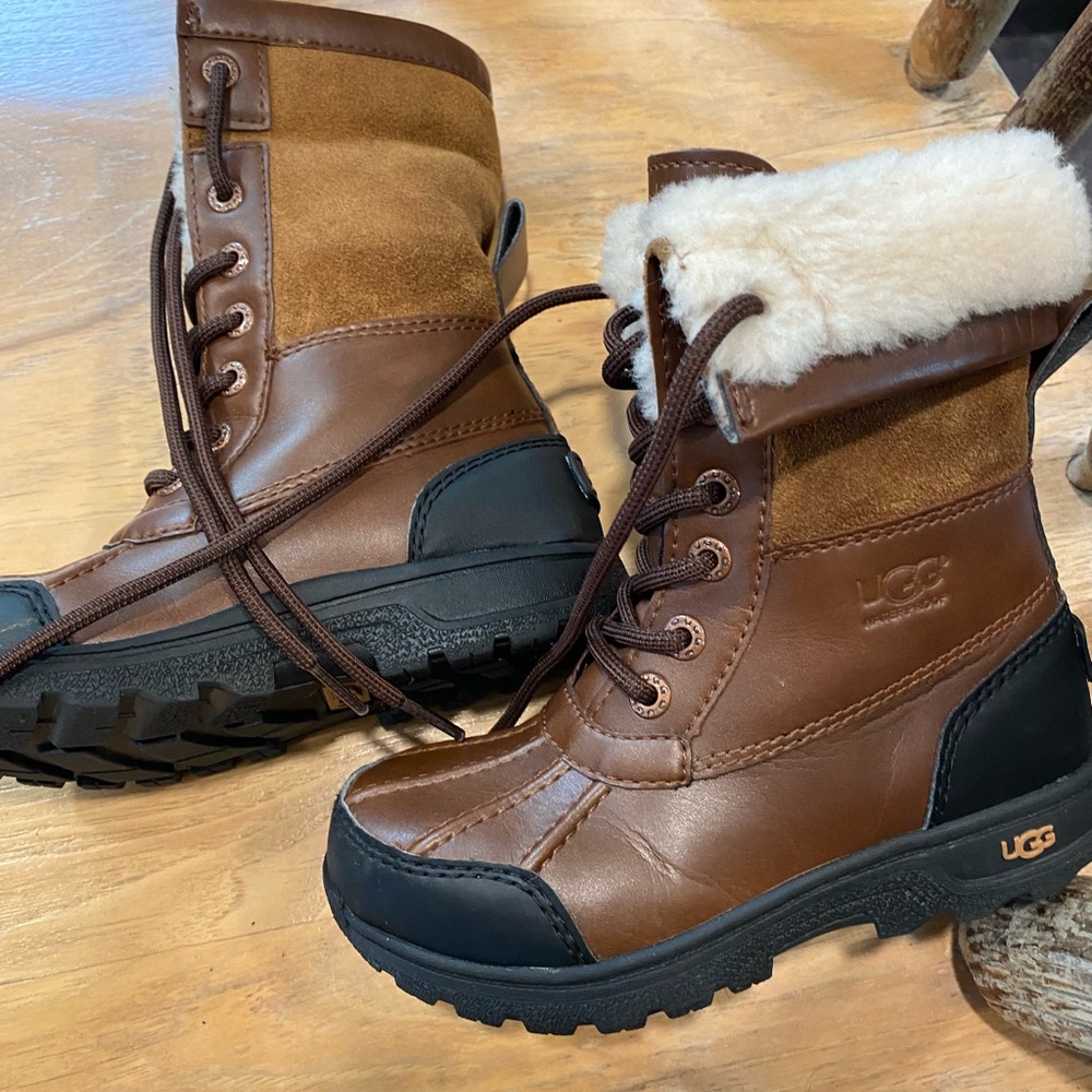 UGG Butte II Toddler 12